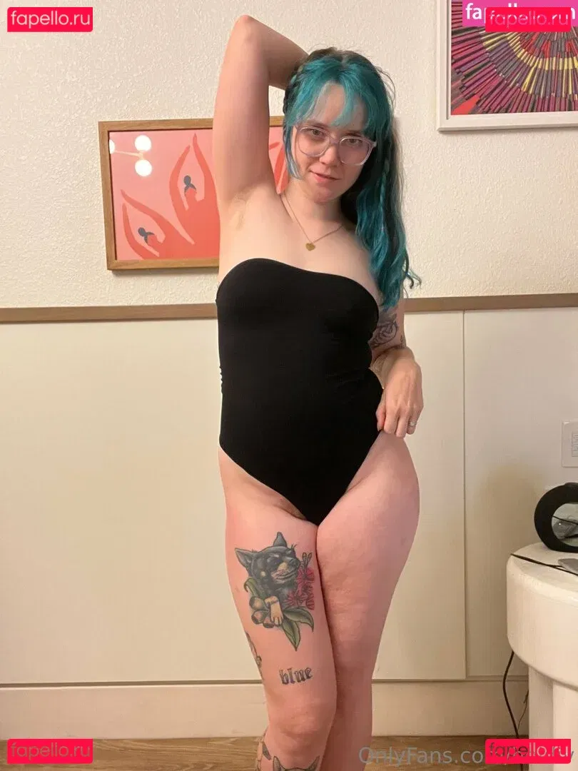 Heidiv Onlyfans Photo Gallery 