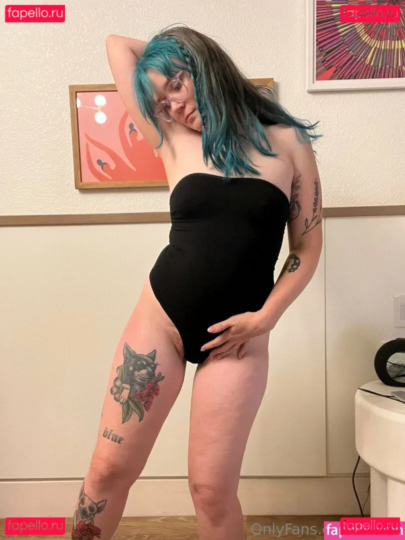 Heidiv Onlyfans Photo Gallery 