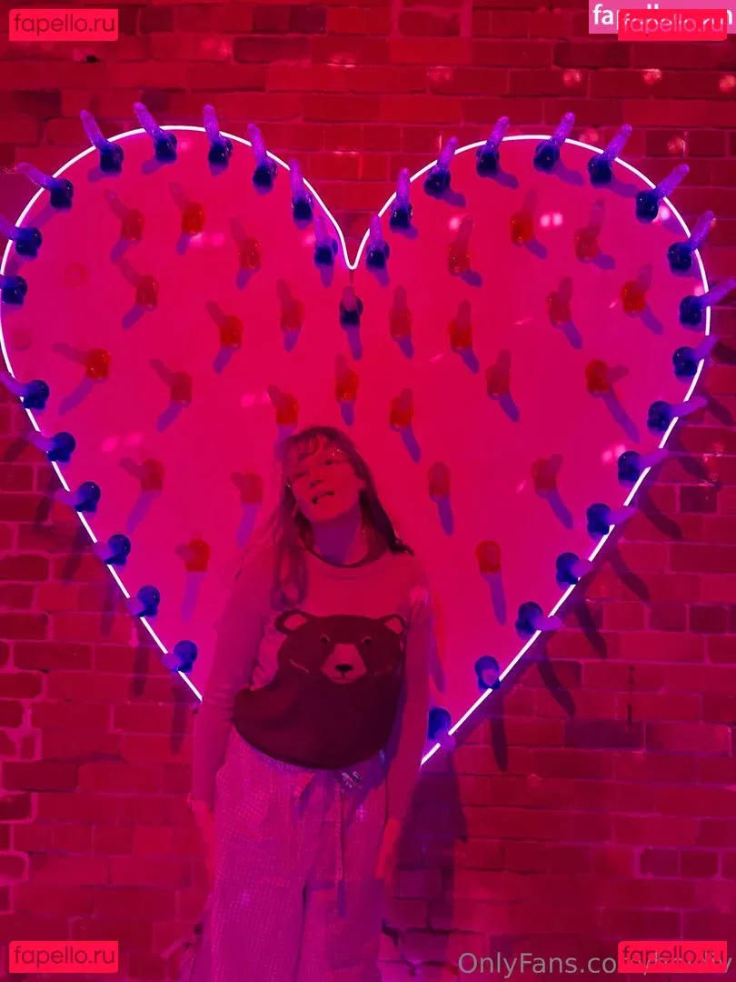 Heidiv Onlyfans Photo Gallery 