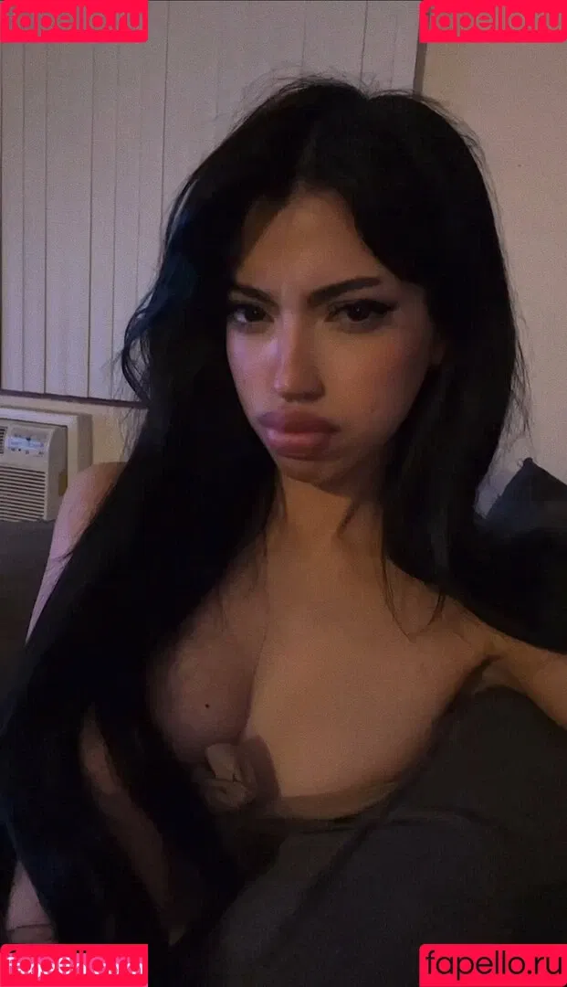 shefoekeeps Onlyfans Photo Gallery 