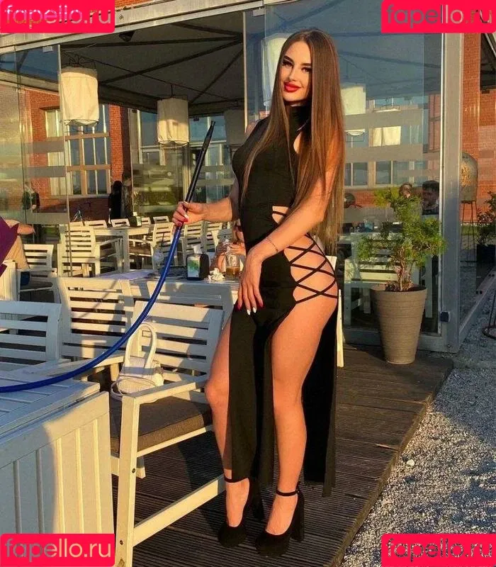Maria Grensi Onlyfans Photo Gallery 