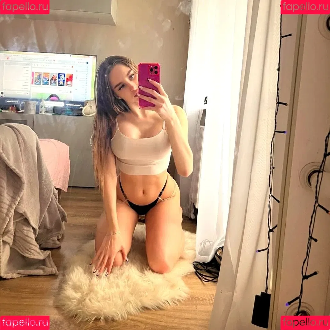 Maria Grensi Onlyfans Photo Gallery 