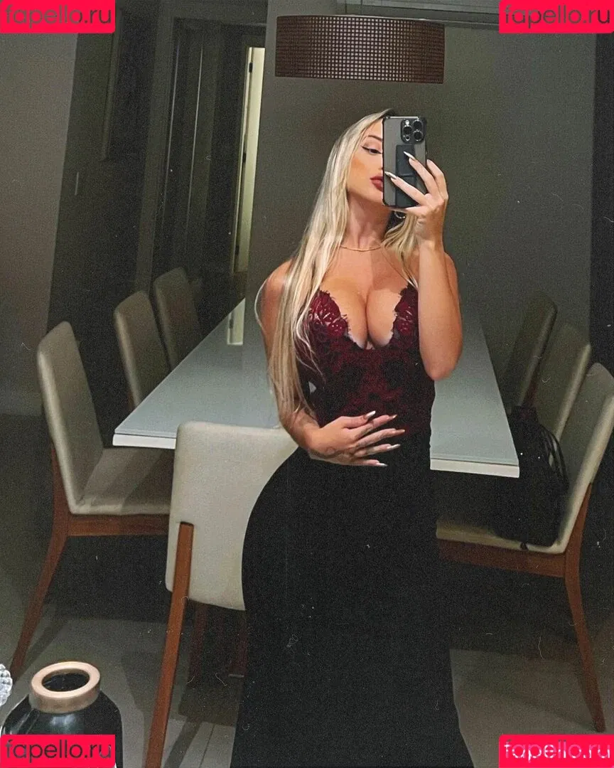 Carolina Fernandes Onlyfans Photo Gallery 