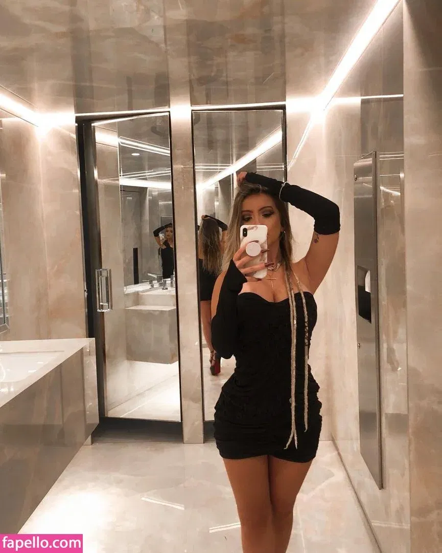 Carolina Fernandes Onlyfans Photo Gallery 