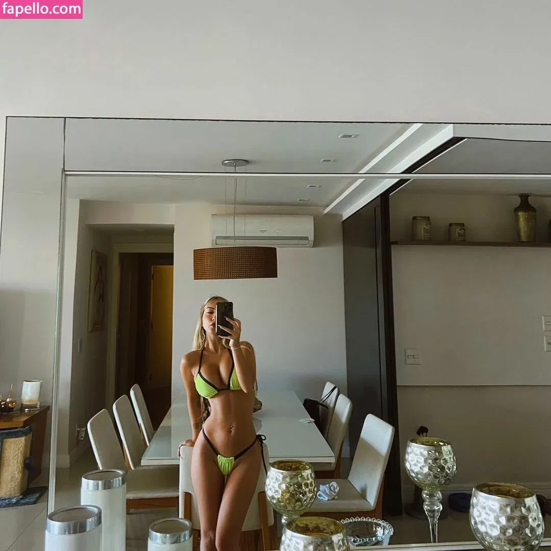 Carolina Fernandes Onlyfans Photo Gallery 