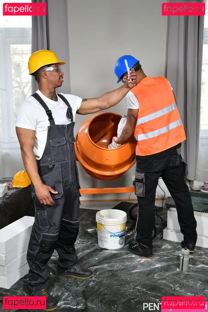 Florane Russell Onlyfans Photo Gallery 