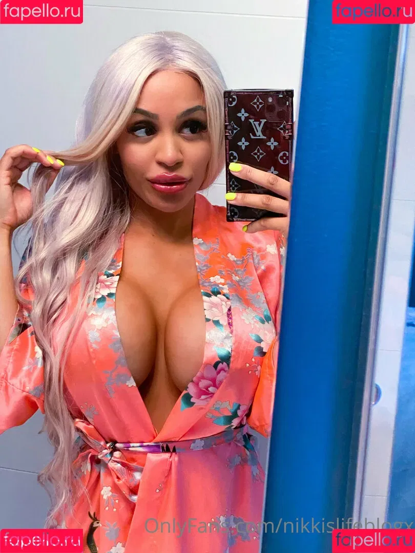 nikkislifeblogx Onlyfans Photo Gallery 