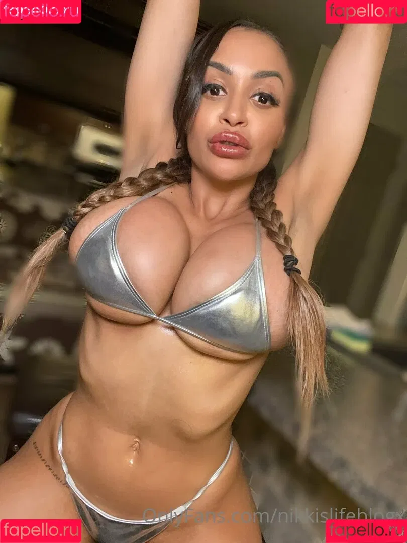 nikkislifeblogx Onlyfans Photo Gallery 