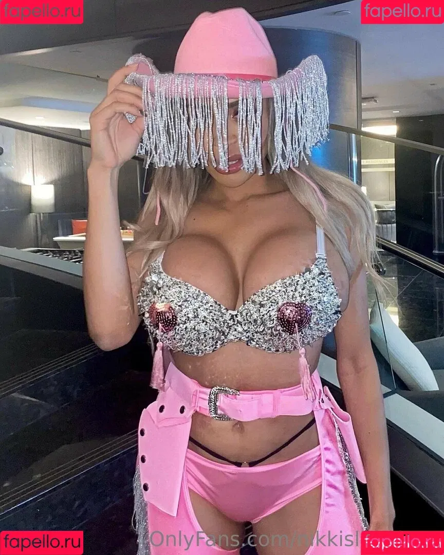 nikkislifeblogx Onlyfans Photo Gallery 