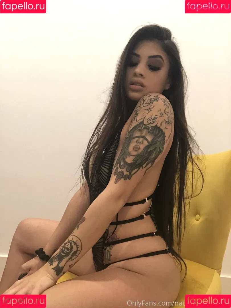 naughtynicolexxo Onlyfans Photo Gallery 