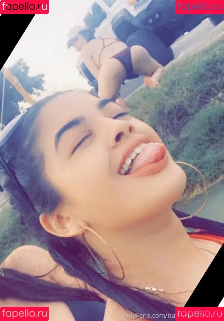 naughtynicolexxo Onlyfans Photo Gallery 