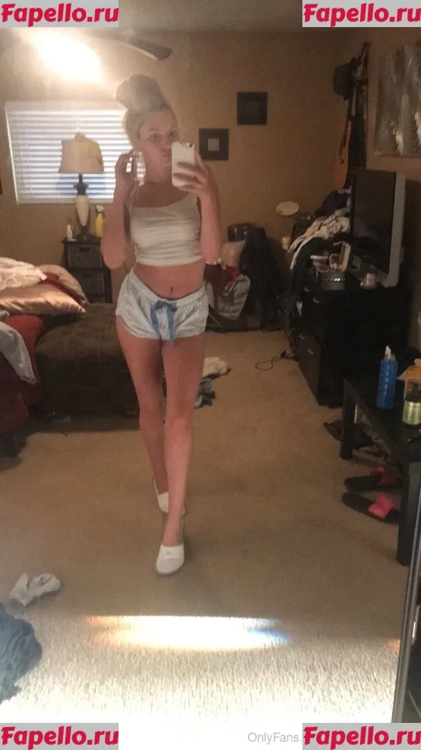 carabelle Onlyfans Photo Gallery 