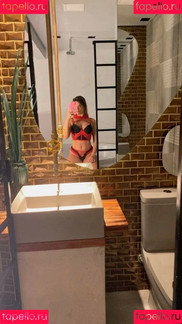 aSurfista Onlyfans Photo Gallery 
