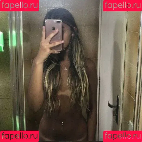 aSurfista Onlyfans Photo Gallery 