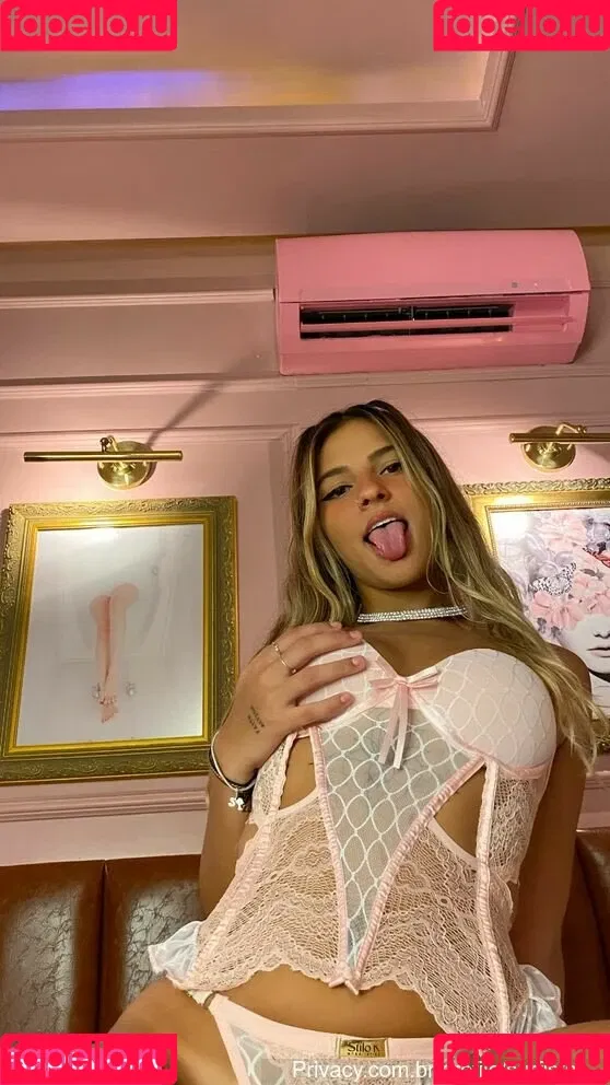 aSurfista Onlyfans Photo Gallery 