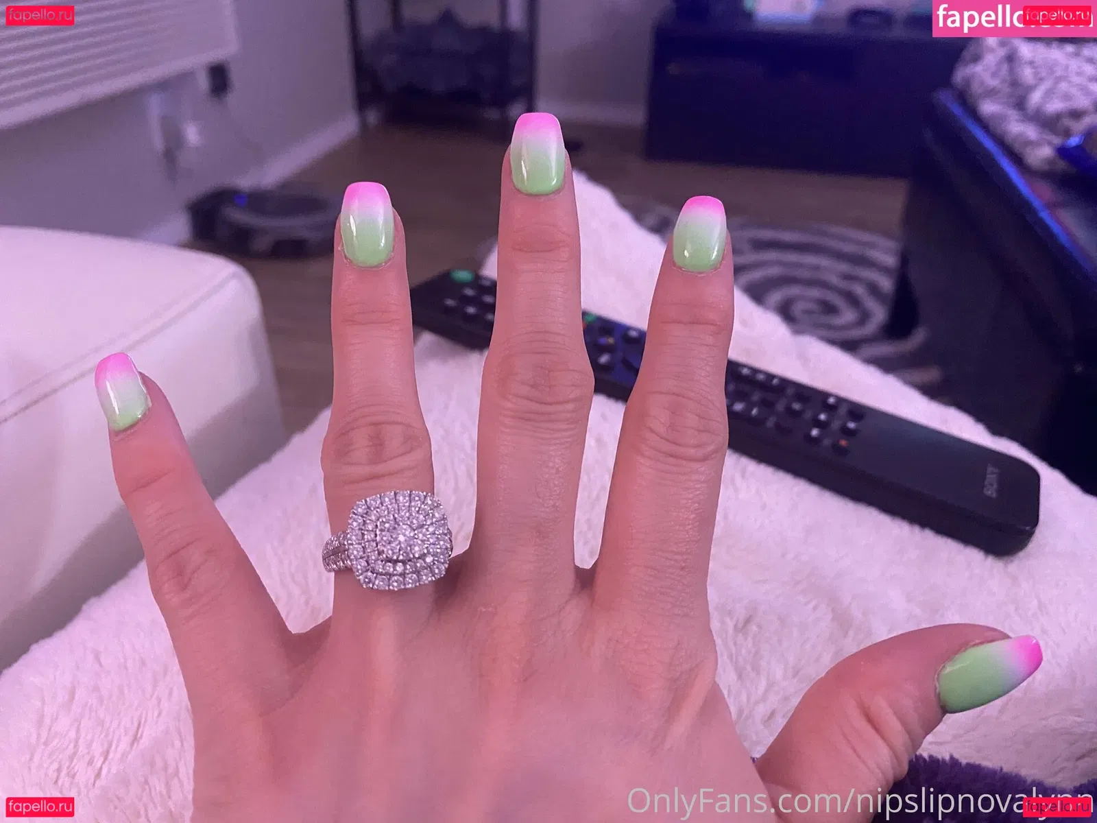 nipslipnovalynn Onlyfans Photo Gallery 