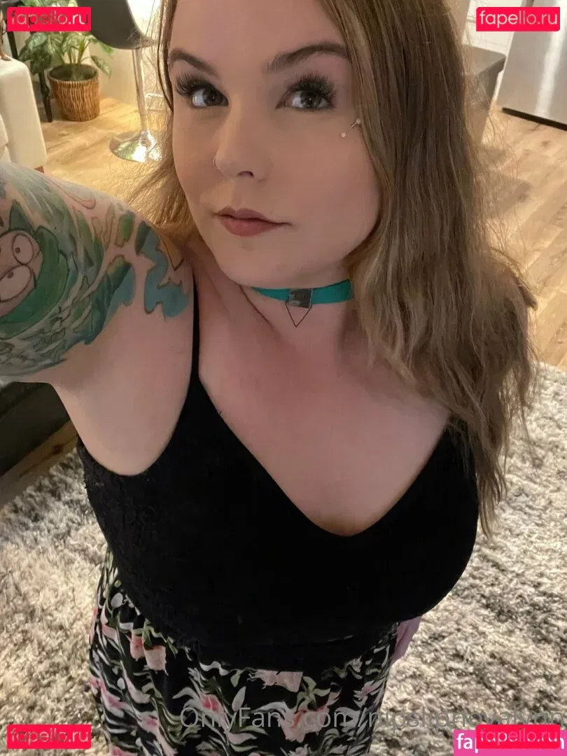 nipslipnovalynn Onlyfans Photo Gallery 