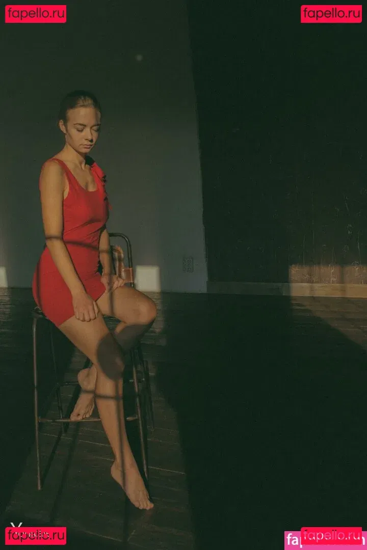 Madeline Y Onlyfans Photo Gallery 