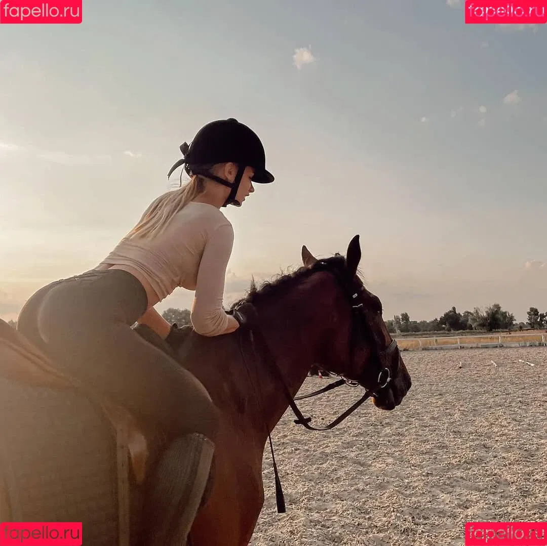 Ilona Arsentieva Onlyfans Photo Gallery 