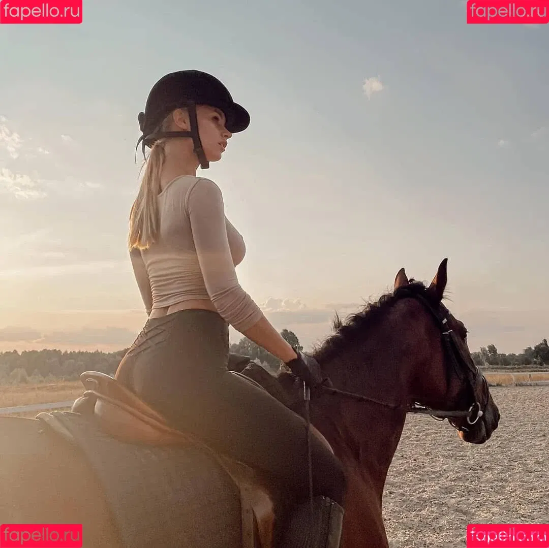 Ilona Arsentieva Onlyfans Photo Gallery 