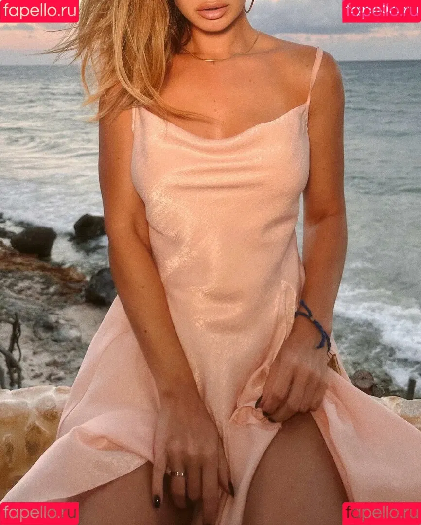 Ilona Arsentieva Onlyfans Photo Gallery 