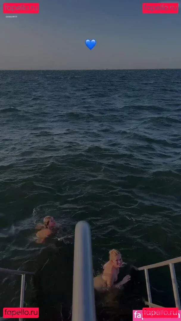 alarna Onlyfans Photo Gallery 