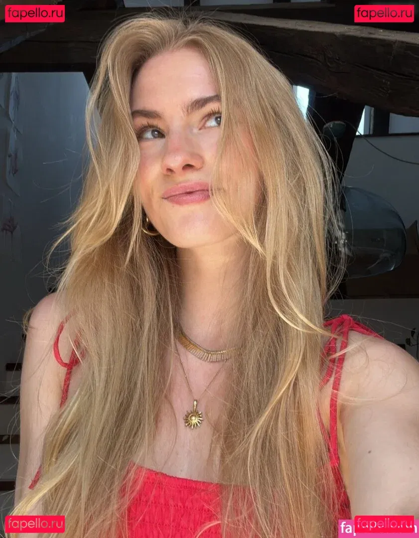 alarna Onlyfans Photo Gallery 