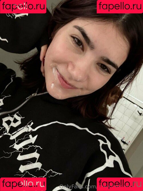 zoeistheprincess Onlyfans Photo Gallery 