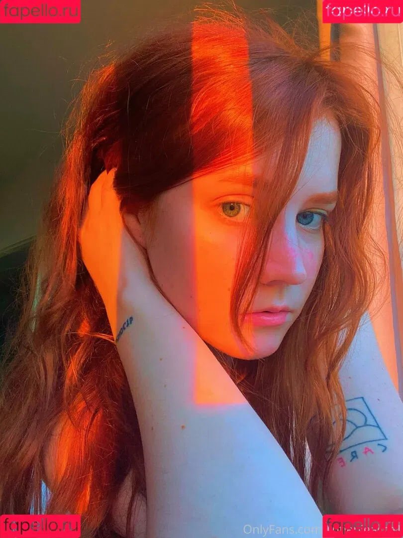 cutiepiealicevip Onlyfans Photo Gallery 