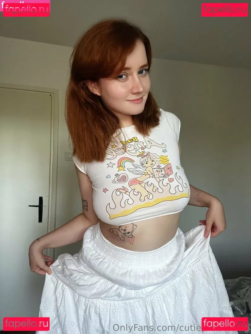 cutiepiealicevip Onlyfans Photo Gallery 