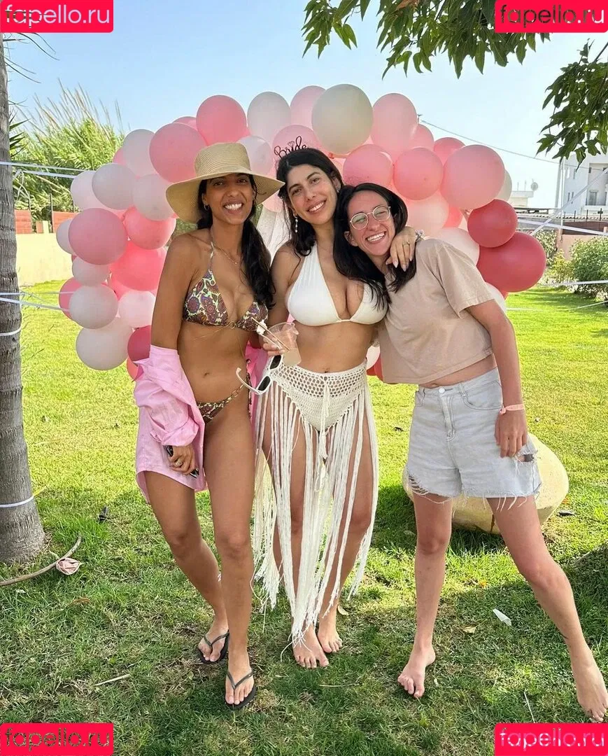Daniella Yallouz Onlyfans Photo Gallery 