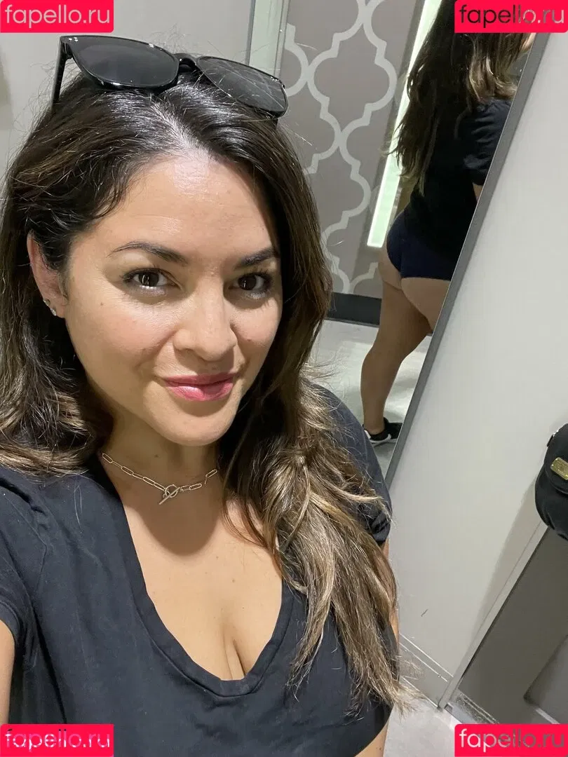 Bella Paz Onlyfans Photo Gallery 