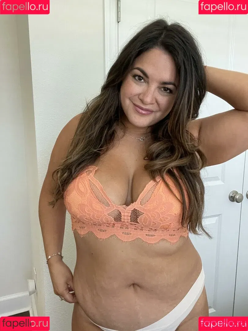 Bella Paz Onlyfans Photo Gallery 