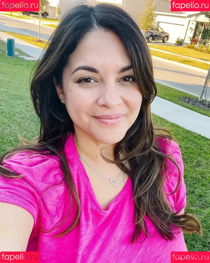 Bella Paz Onlyfans Photo Gallery 