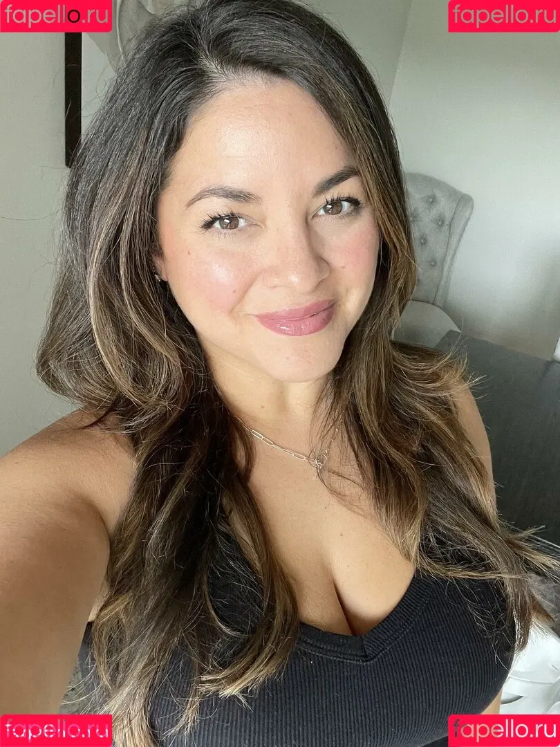 Bella Paz Onlyfans Photo Gallery 