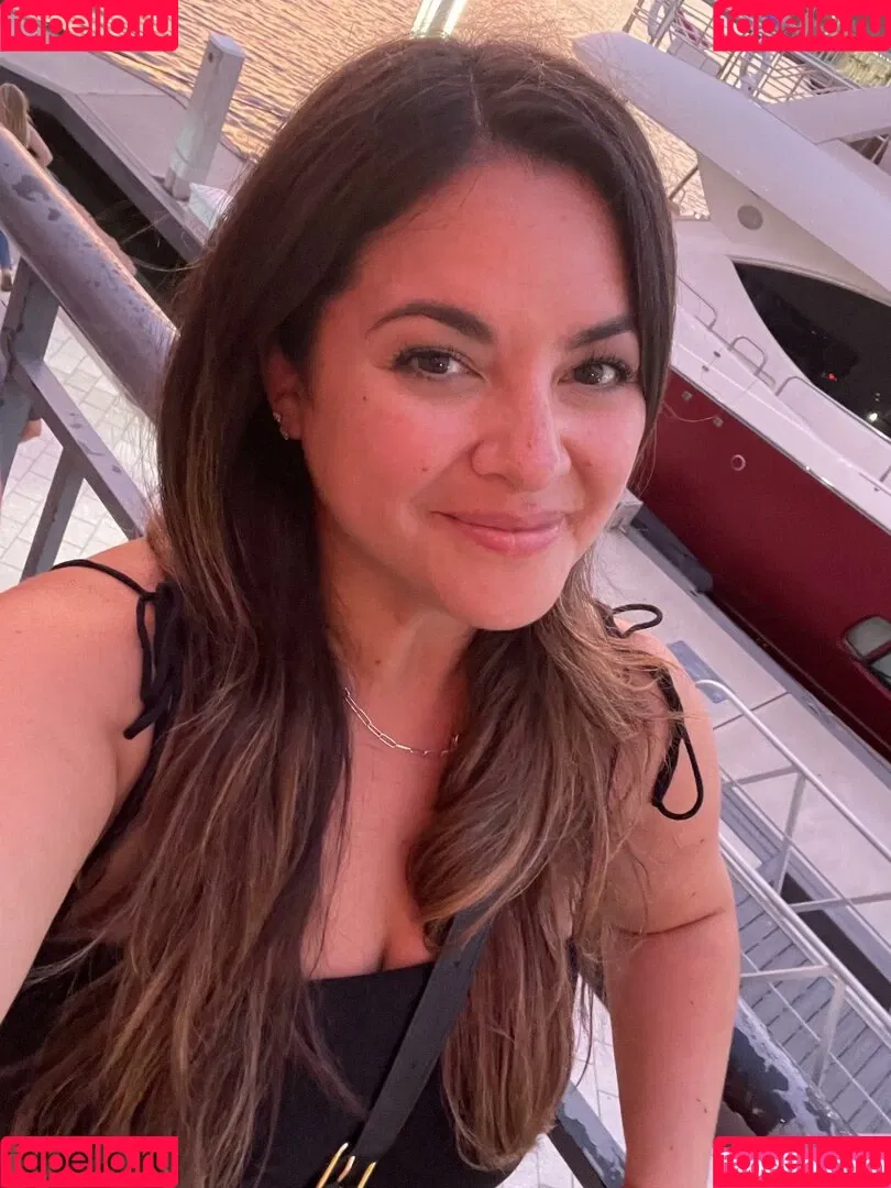 Bella Paz Onlyfans Photo Gallery 