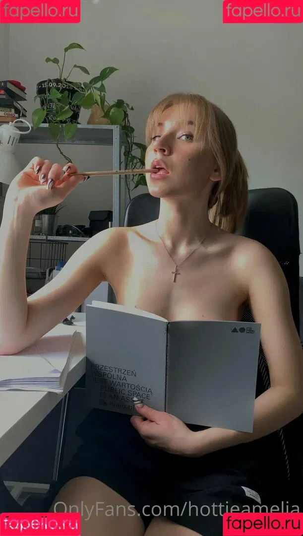 privateamelia Onlyfans Photo Gallery 