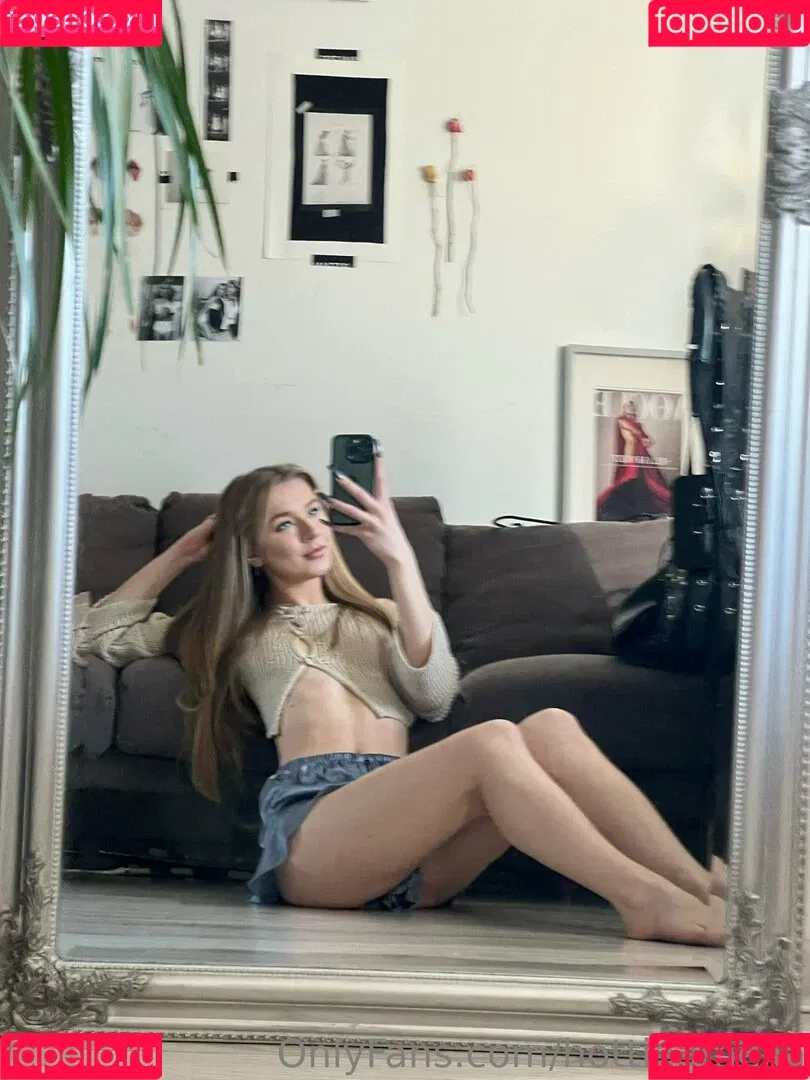privateamelia Onlyfans Photo Gallery 