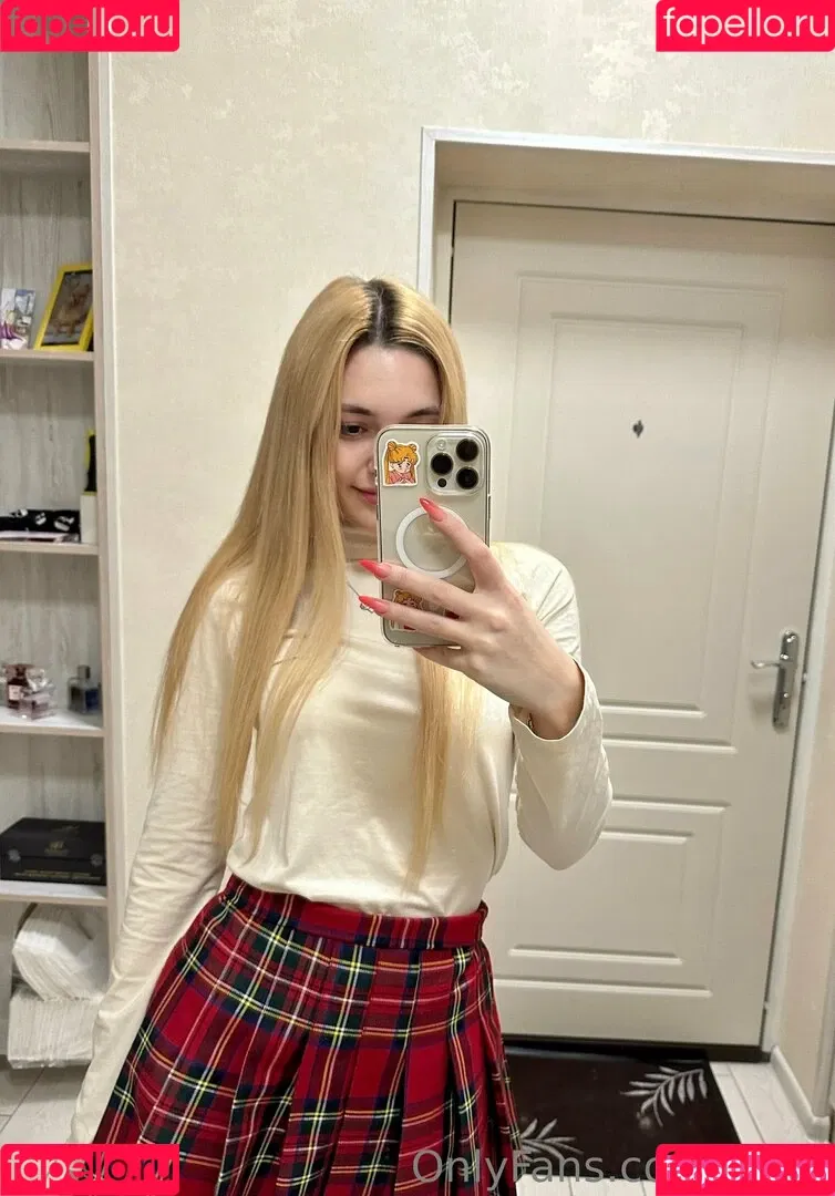 Kari.i Onlyfans Photo Gallery 