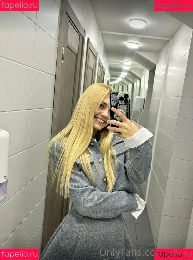 Kari.i Onlyfans Photo Gallery 