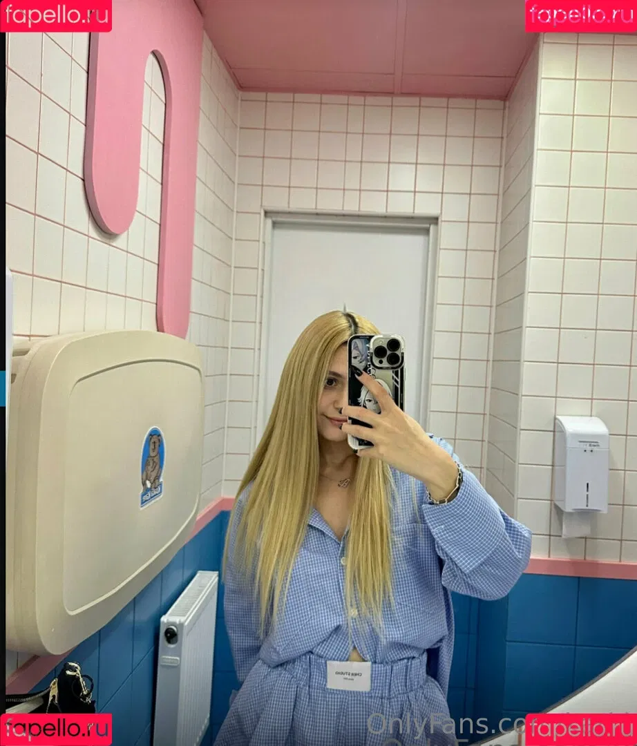 Kari.i Onlyfans Photo Gallery 