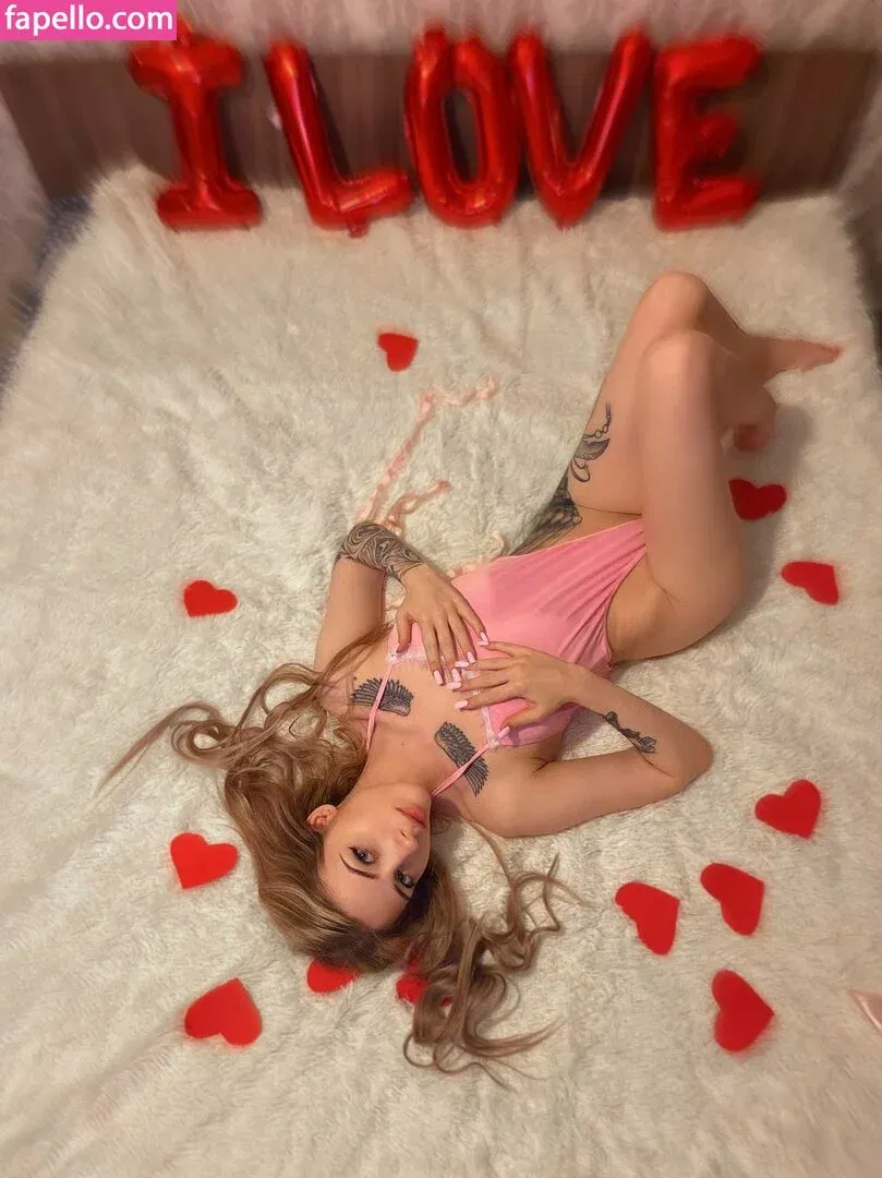 Kari.i Onlyfans Photo Gallery 