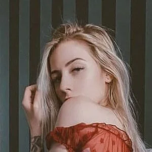 Kari.i Onlyfans Photo Gallery 