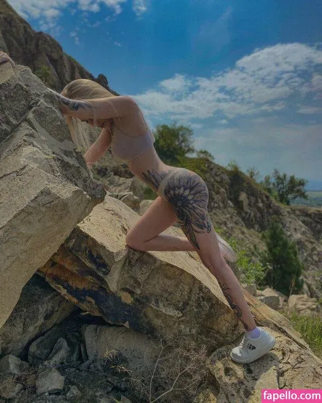 Kari.i Onlyfans Photo Gallery 