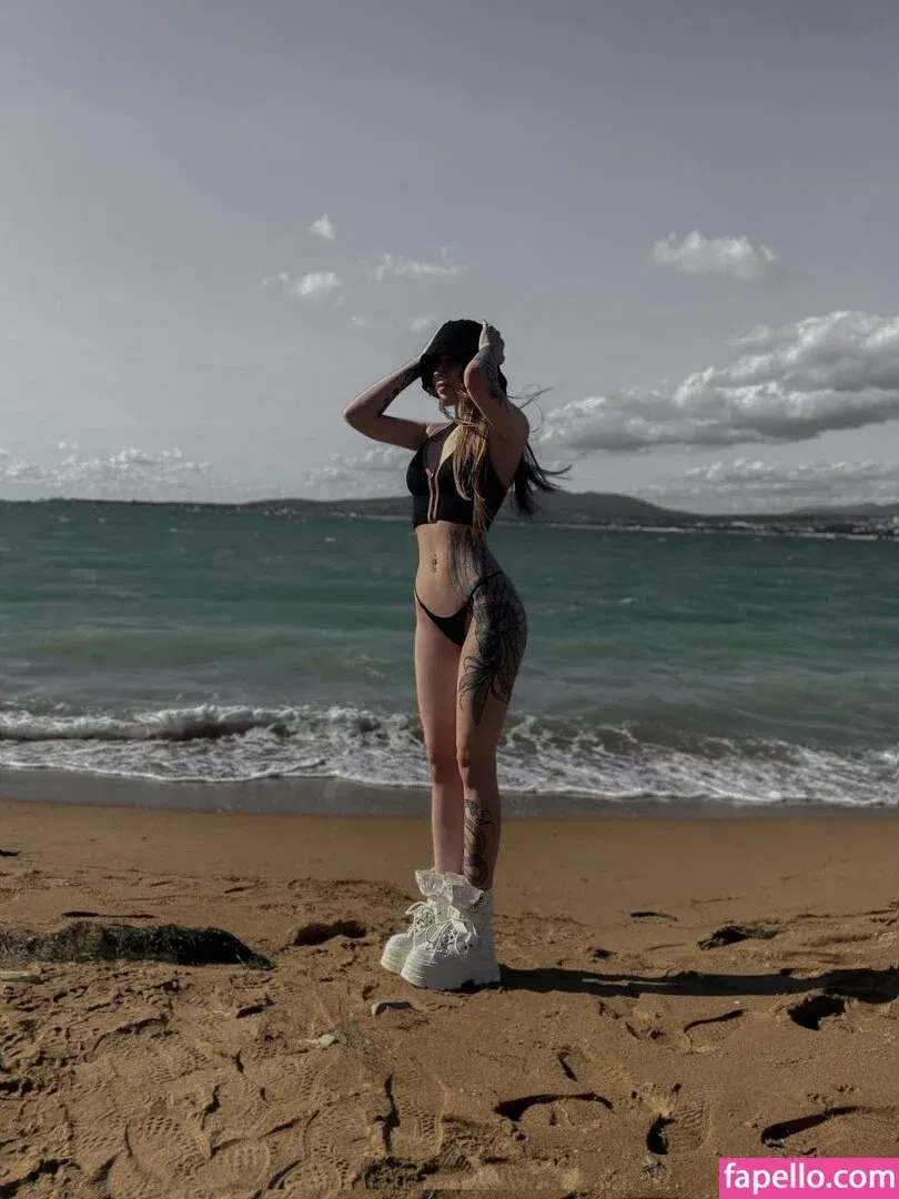 Kari.i Onlyfans Photo Gallery 