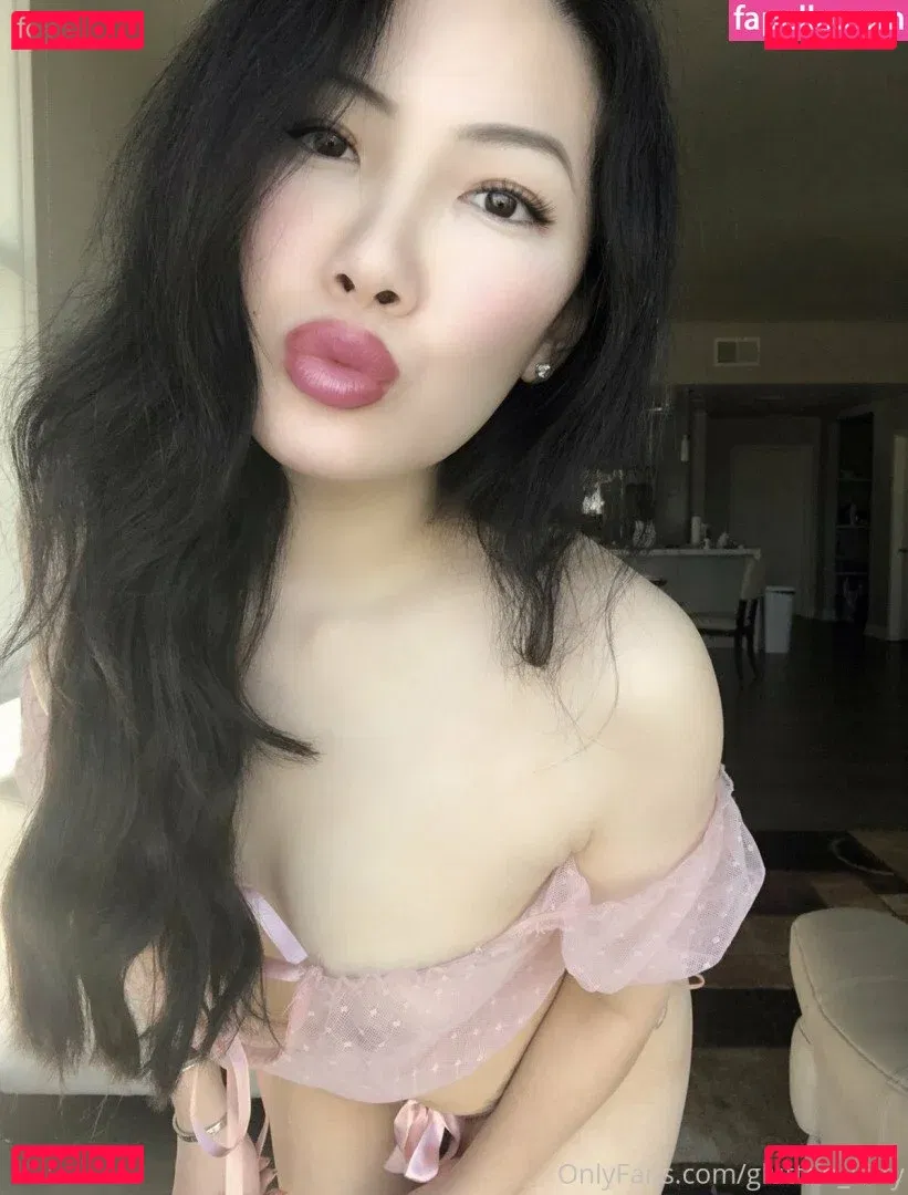 ohyeahevie Onlyfans Photo Gallery 