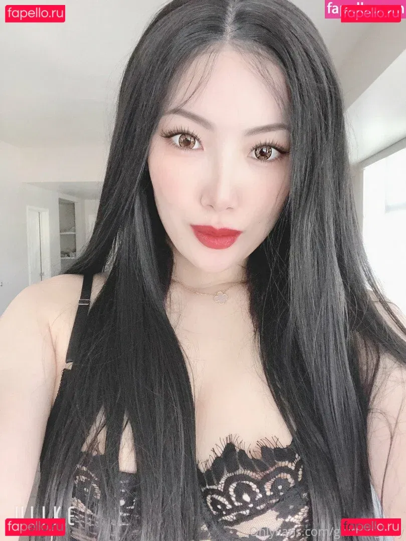 ohyeahevie Onlyfans Photo Gallery 