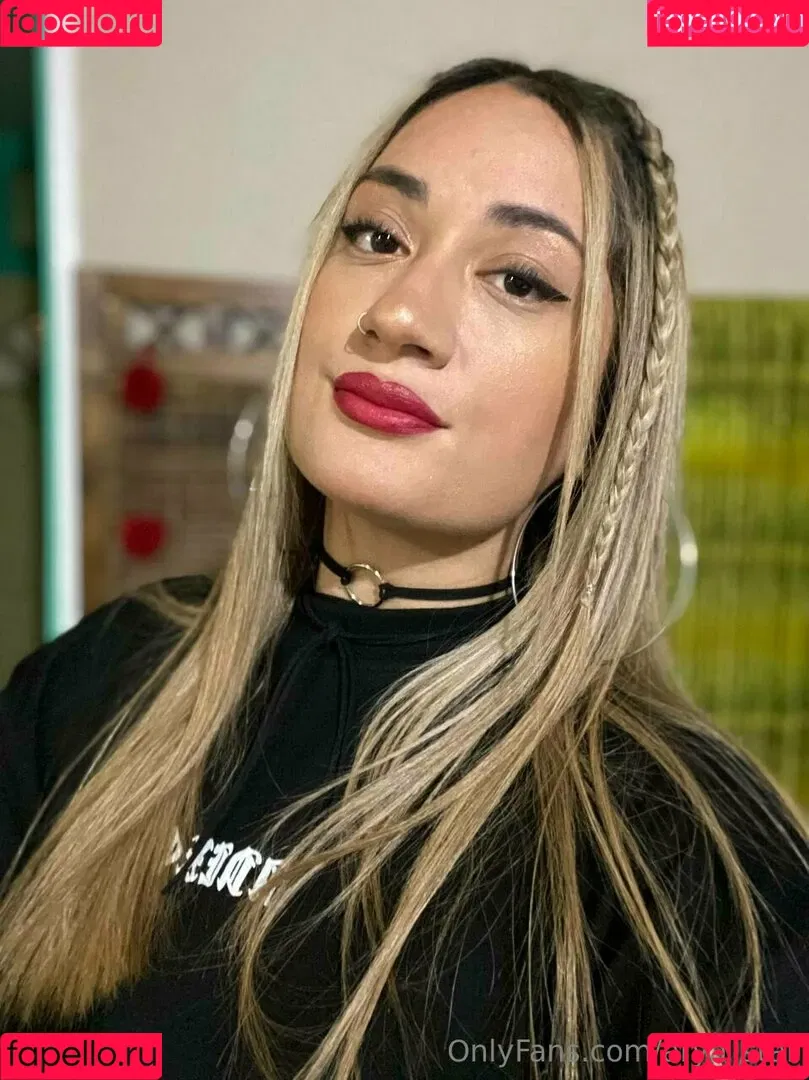 arya_star Onlyfans Photo Gallery 