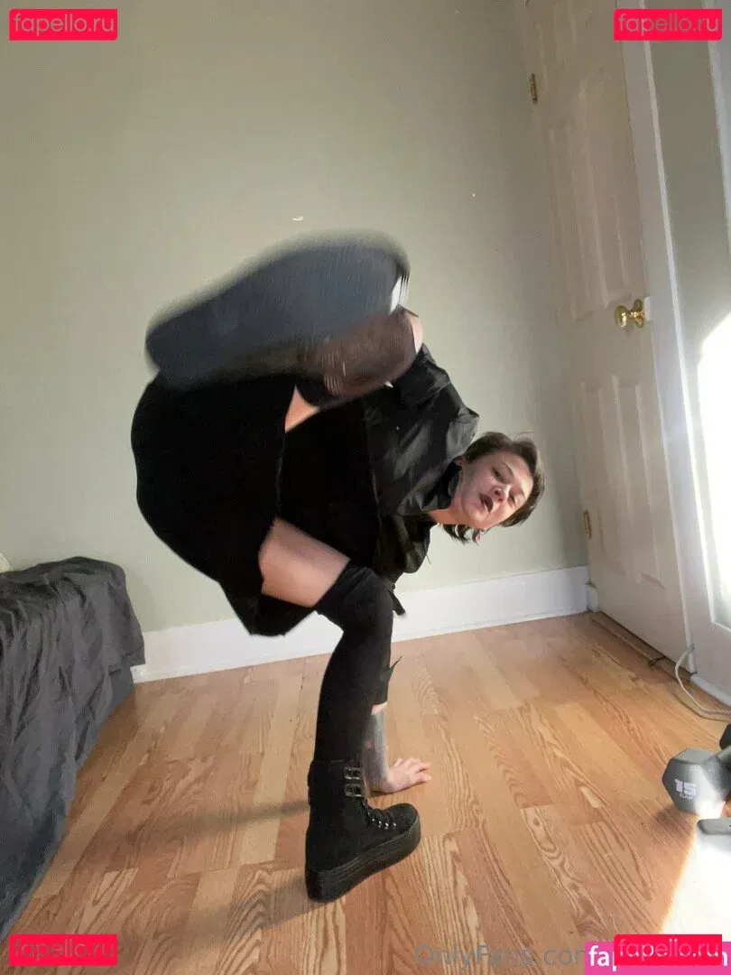 holyheck Onlyfans Photo Gallery 