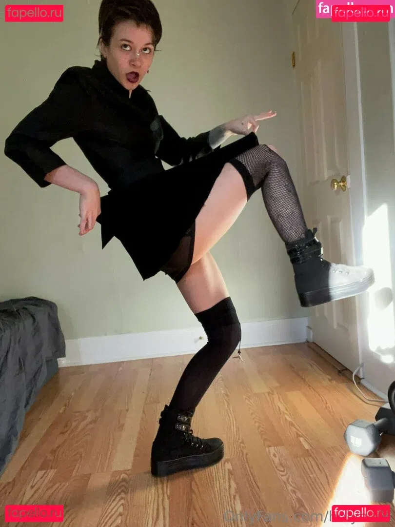 holyheck Onlyfans Photo Gallery 